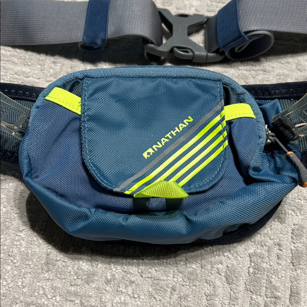 Nathan Trail Mix Plus Hydration Belt - Picture 3 of 7